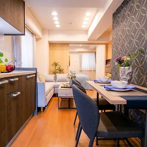 Apartment Ryogoku, Tokyo